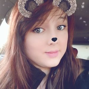 Meet your Posher, Alisha